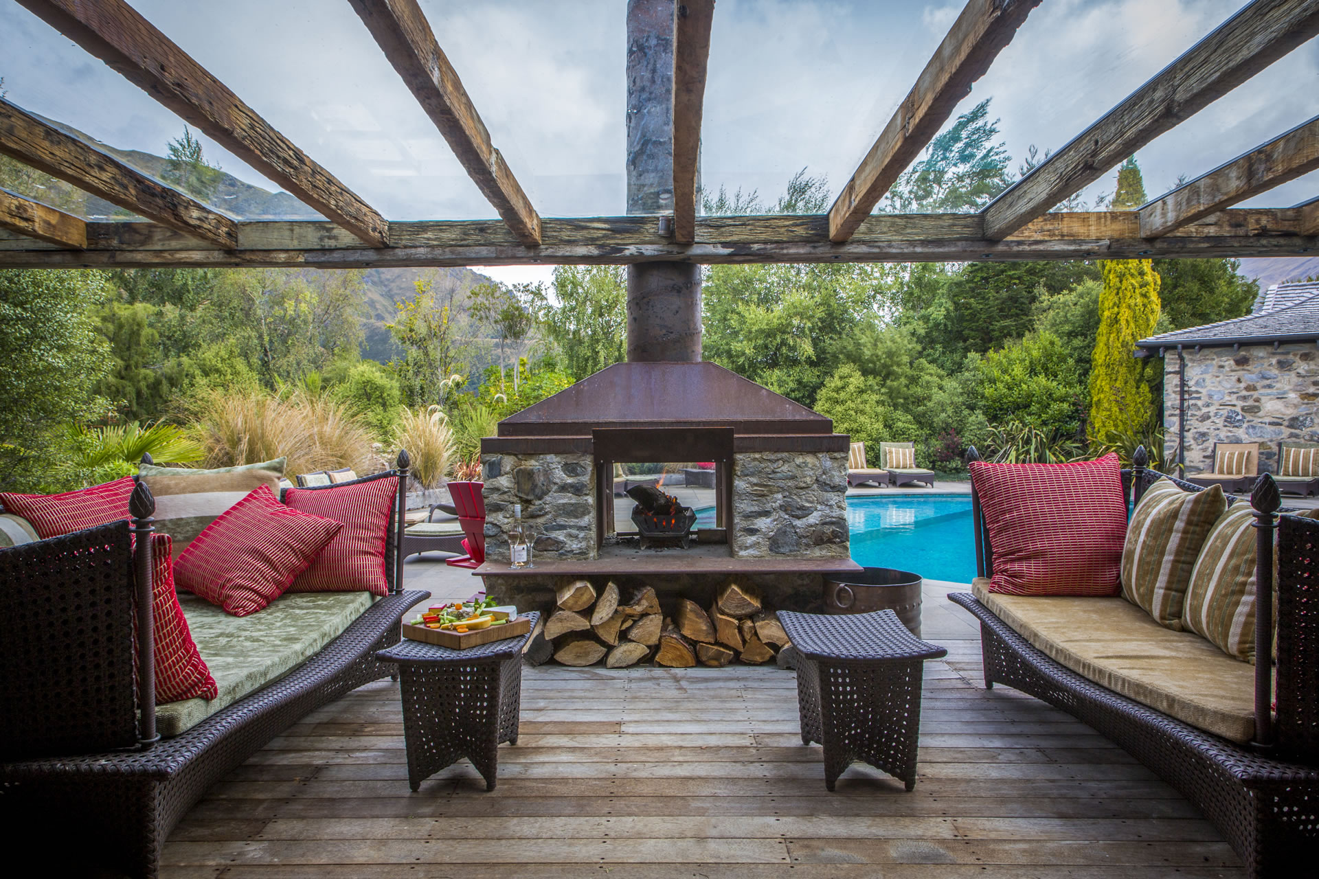 Curated visual reference: Private Luxury Vacation Reference: Private Luxury Vacation Rental Exclusive Residence Nz