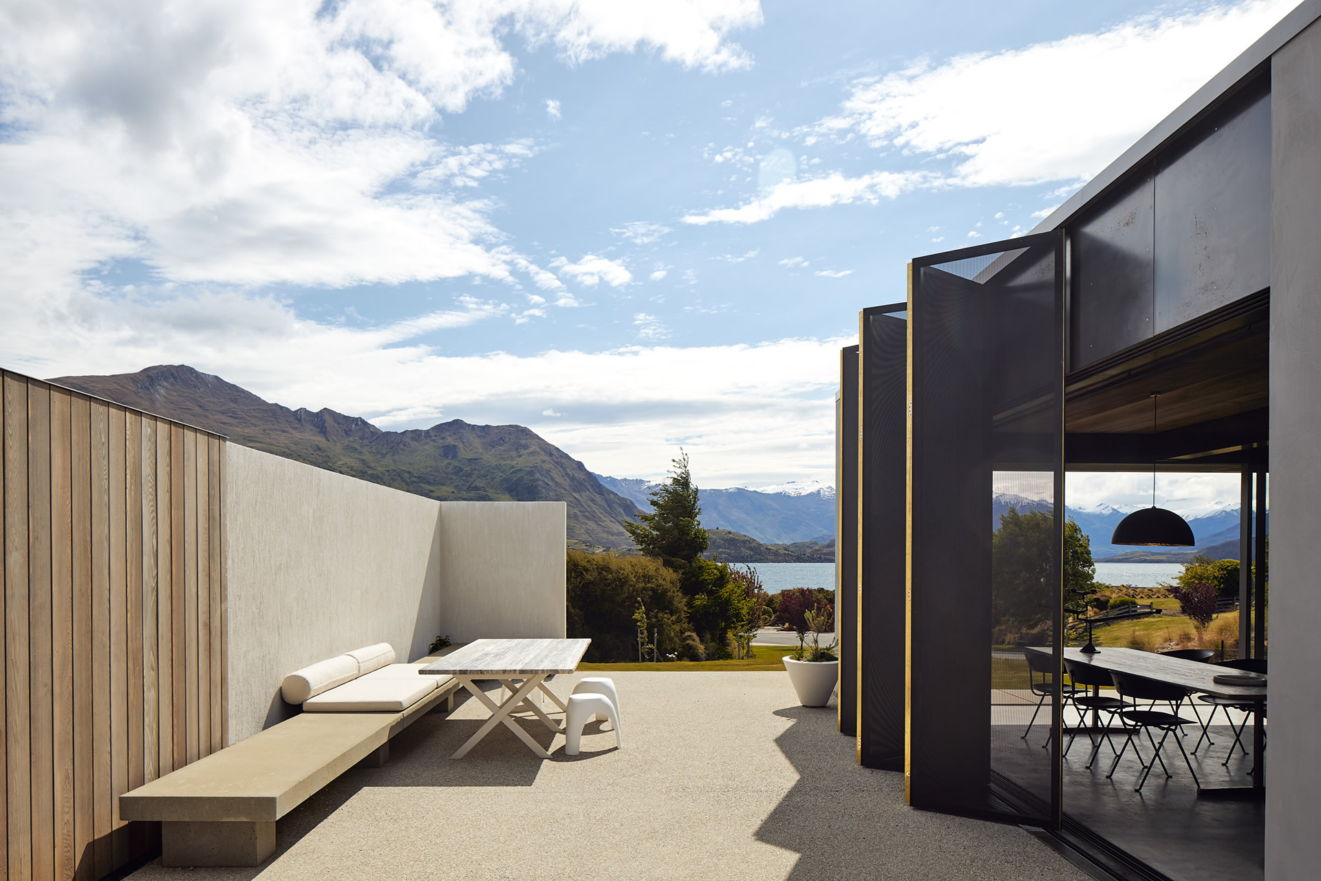 Lake Mountain Views Luxury Holiday Rental Villa Release Wanaka